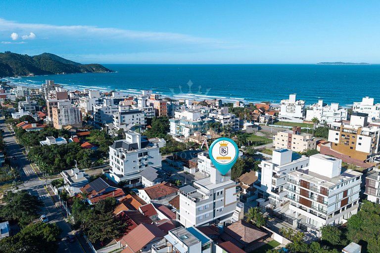 A22 - Apartamento duplex com 3 suítes em Mariscal