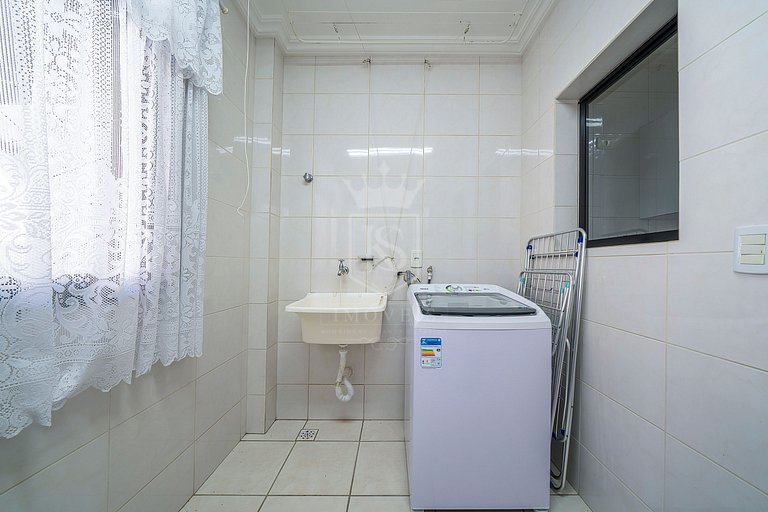 A08 - Apartamento centro Bombinhas para 8 pessoas
