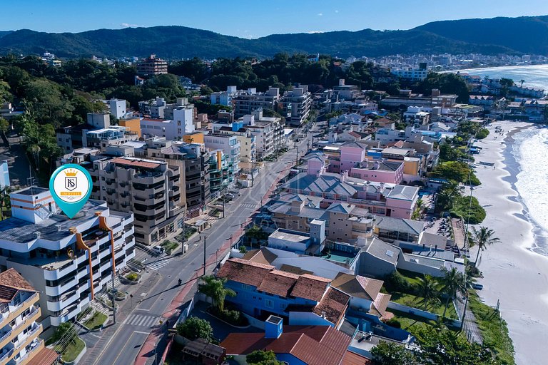 A08 - Apartamento centro Bombinhas para 8 pessoas